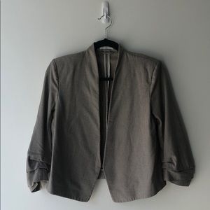 Aritzia - Babaton Power Blazer